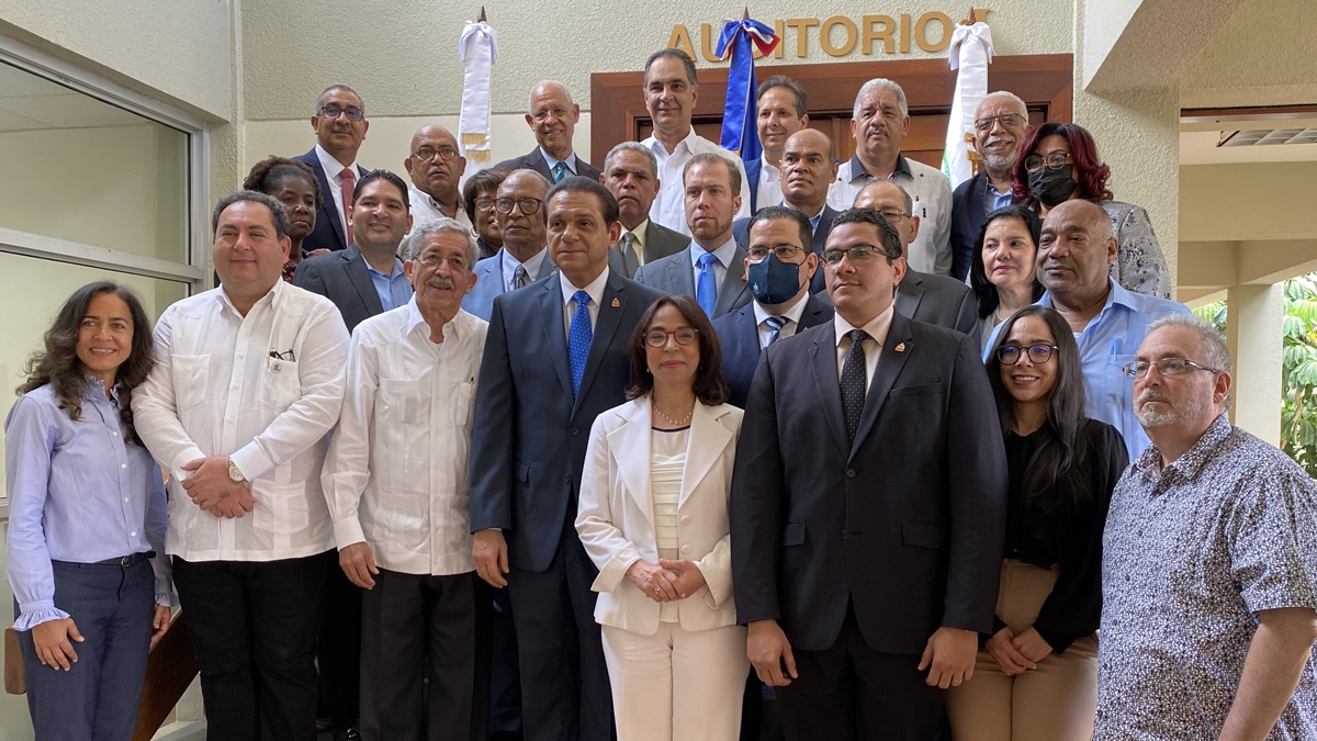 Cierra Mesa Temática sobre Salud y presenta su Informe Final