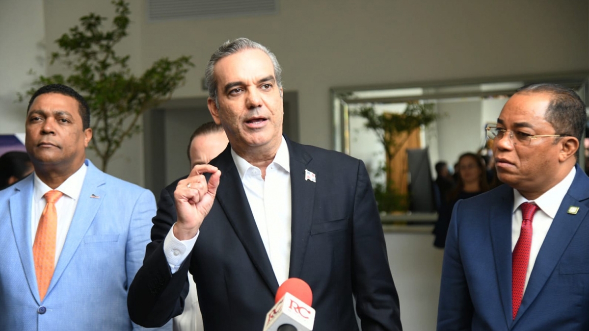 Presidente Abinader anuncia Gobierno detendrá nuevas alzas en tarifa eléctrica hasta que cambien las circunstancias económicas en el país