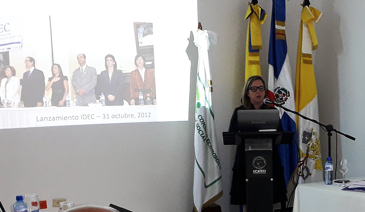 VIDEO: IDEC expone sobre el modelo de seguimiento y monitoreo para la Veeduría del Pacto Educativo