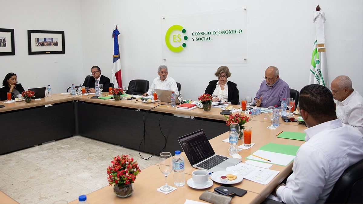 Reunión del Pleno de Integrantes del Consejo Económico y Social