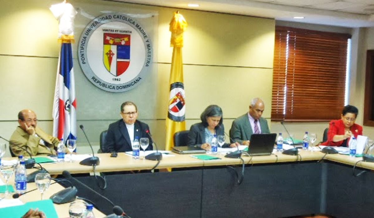 Presentan primer informe anual sobre la ejecución de la Ley Orgánica de Estrategia Nacional de Desarrollo (END)