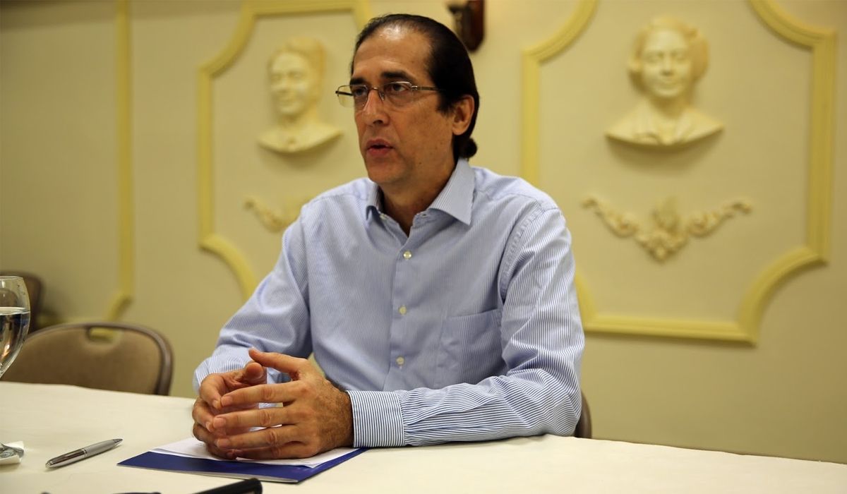 Gobierno toma la iniciativa para agilizar el Pacto Eléctrico
