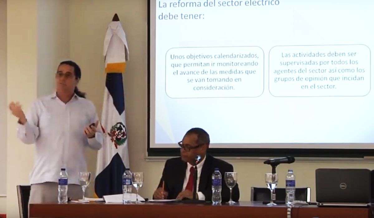 VIDEO: Visión de la Problemática del Sector Eléctrico - Miguel Angel Muñiz