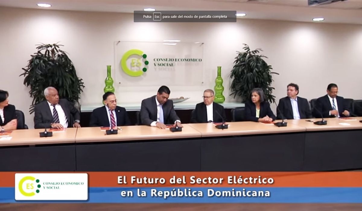 VIDEO: FUNGLODE presenta Informe: "El Futuro del Sector Eléctrico en la República Dominicana"