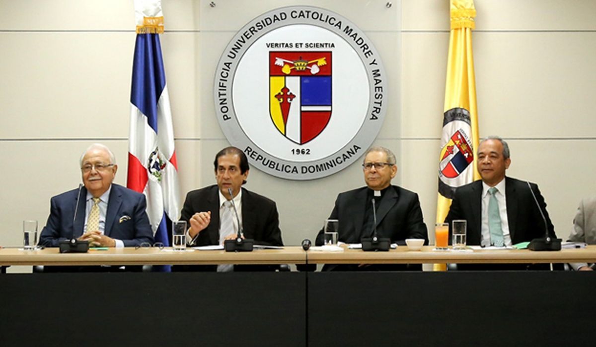 Nota de Prensa: Reunión del Comité de Coordinación del Pacto Eléctrico con representantes del Sector Social