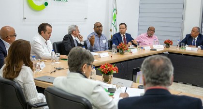 Comisión Ejecutiva del CES se reúne con representantes del Gobierno y de expresidentes