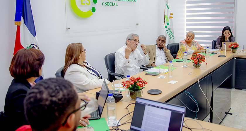 254-26 Comision Especial Reforma Ley 142-15 26.08.2026.jpg